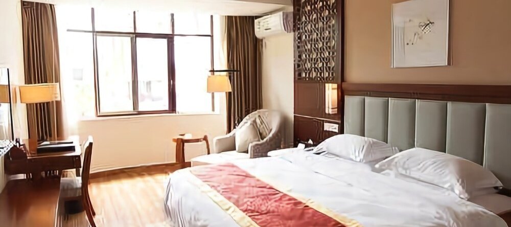 Lanyang Geology Hot Spring Resort, Даньчжоу — фото 1