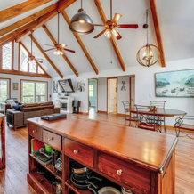 Versatile Home w/ Deck & Grill, 1 Mi to Lake!, 谢尔曼 — 照片 5