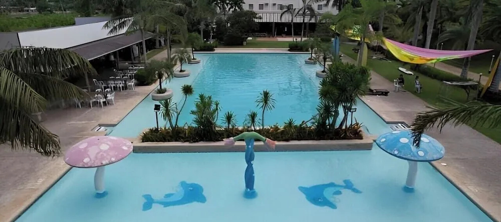 The Ranch Resort Cebu powered by Cocotel, Balamban — photo 1