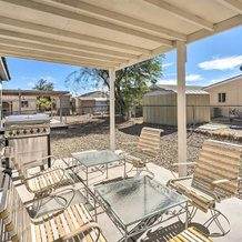 Pet-friendly Retreat - 1 Block to Colorado River!, Bullhead City — photo 5
