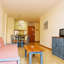 Balansat Torremar Apartments, 圣胡安包蒂斯塔 — 照片 2