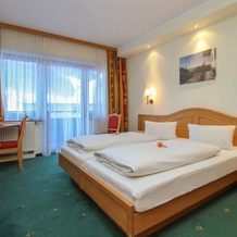 Hotel Tiroler ADLER Bed & Breakfast, 魏德灵 — 照片 3