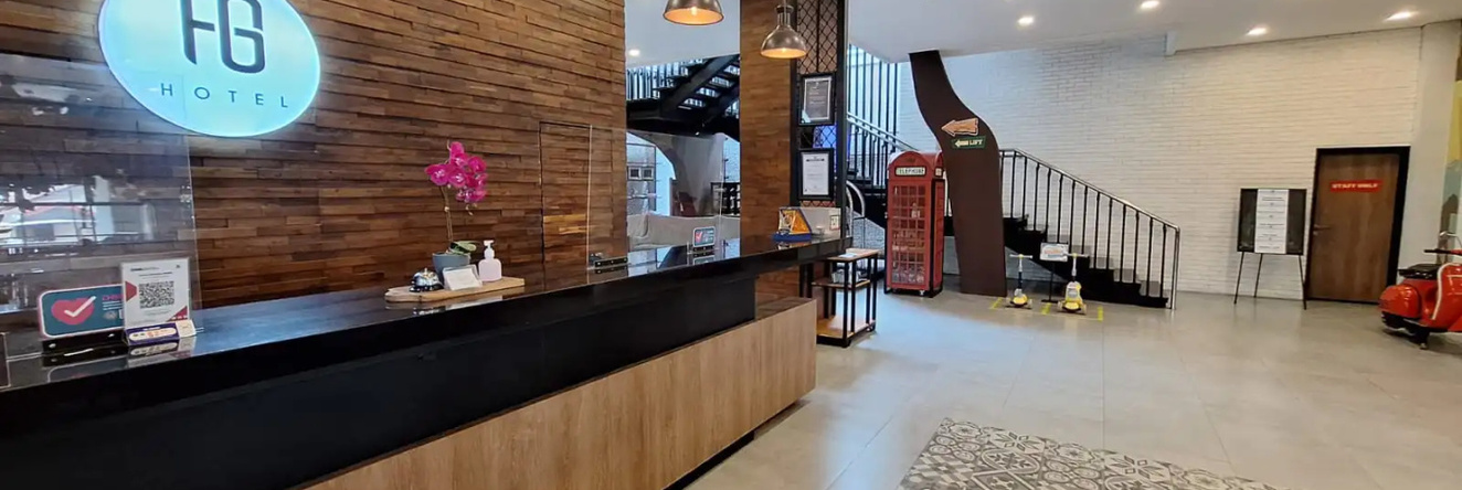 Hotel Fortunagrande Jember, Джембер — фото 1