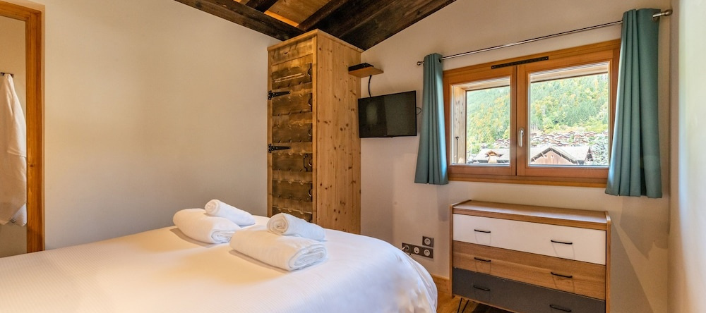 Chalet Croc Blanc Morzine - by EMERALD STAY, 莫尔济讷 — 照片 1