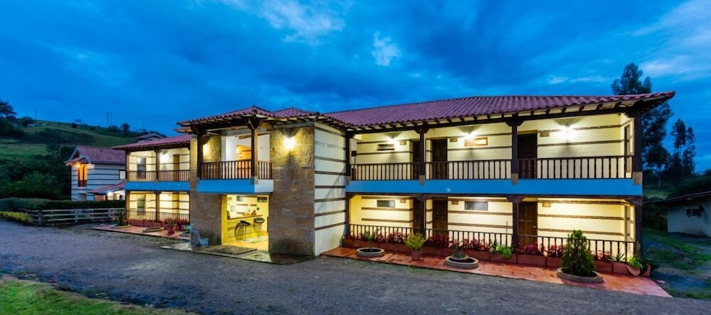Hotel Campestre La Periquera, 加钱蒂瓦 — 照片 1