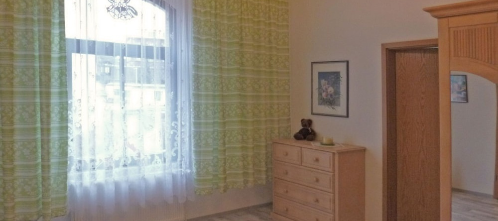 Quaint Apartment in Annaberg-buchholz With a View, 安娜贝格-布赫霍尔茨 — 照片 1
