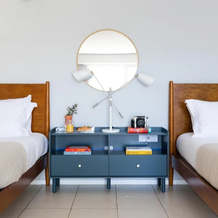 Beachcomber by AvantStay | 1 Block from Beach - Modern Estate w/ Ocean Views, 莱奥卡迪亚 — 照片 2