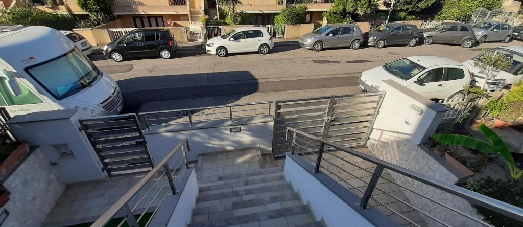 Oristano Camera Blu Max 2 Pers, Bagno E Uso Cucina, Ористано — фото 1