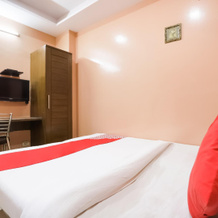 Oyo 73674 Hotel Sampuran Inn, Гондия — фото 4