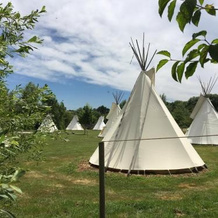 Les Tipis du Bonheur de Vivre, 布吕隆 — 照片 3
