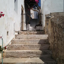 The Large Bougainvillea House, Китира — фото 2