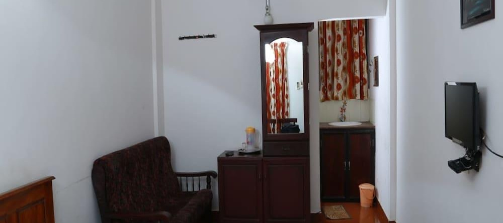 Sreekrishna Residency, 古鲁瓦尤尔 — 照片 1