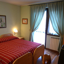 Hotel Regina Elena, 卡德尔佐内泰尔梅 — 照片 4