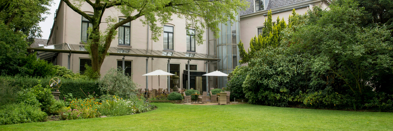 Fletcher Hotel-Paleis Stadhouderlijk Hof, Леуварден — фото 1
