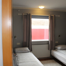 Stóri-Bakki Guesthouse with hot tub, Eidar — photo 4