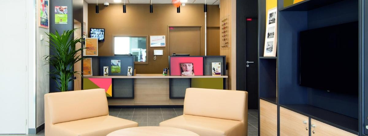 B&B Hôtel PARIS Est Bobigny Université, 博比尼 — 照片 1