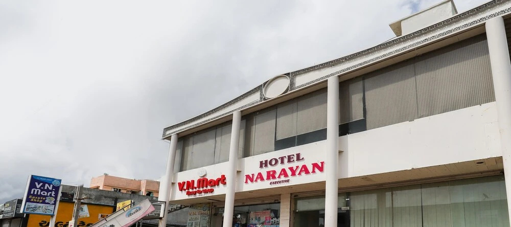 OYO 49837 Hotel Narayan Executive, 拉尤拉 — 照片 1
