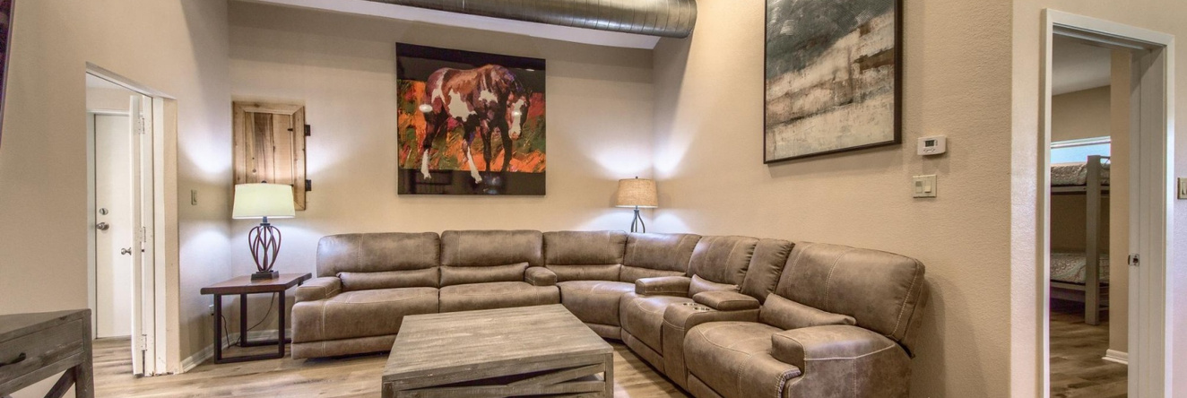 Ponderosa Barndominium PRD 2475, Sattler — photo 1