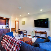 Mt. Baker Lodging Ensuite 15 (Sleeps 6), Maple Falls — photo 2