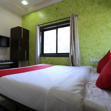 OYO 39535 Pearl Lodging, 马尔万 — 照片 4