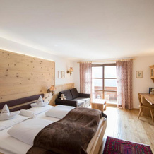 Charmehotel Uhrerhof - Deur, 卡斯特尔罗托 — 照片 3