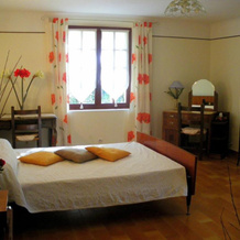 Agréable Maison de Vacances avec Piscine Privée, située en Campagne du village de Cabrières d'Avignon au cœur du Luberon, 6 personnes, LS2-2 OULIVE, 卡布里耶达维尼翁 — 照片 2