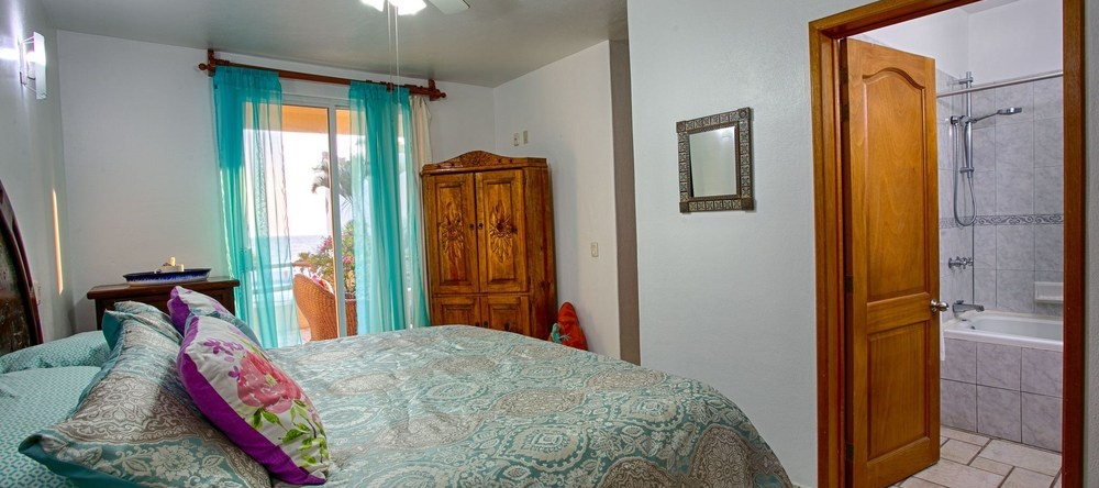 Casa De Los Ninos Hotel Room #334413 3 Bedrooms 3 Bathrooms Hotel Room, Ло-де-Маркос — фото 1