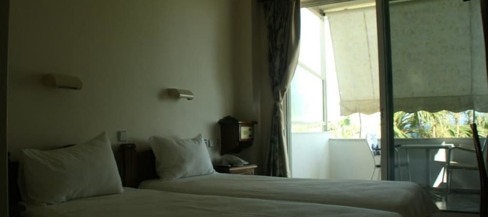 Batis Hotel, 洛克罗伊 — 照片 1