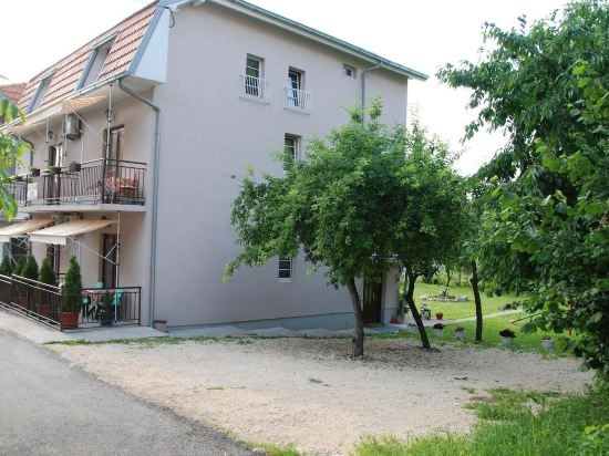 Apartments Hadži, Сокобаньа — фото 1