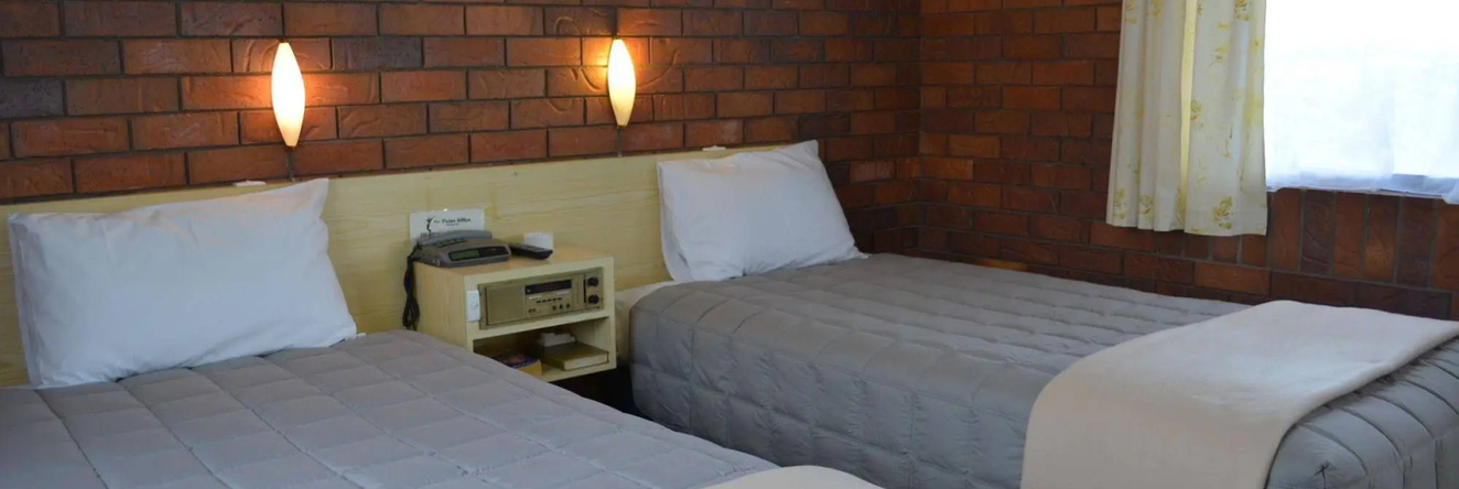 Peter Allen Motor Inn, 坦特菲尔德 — 照片 1