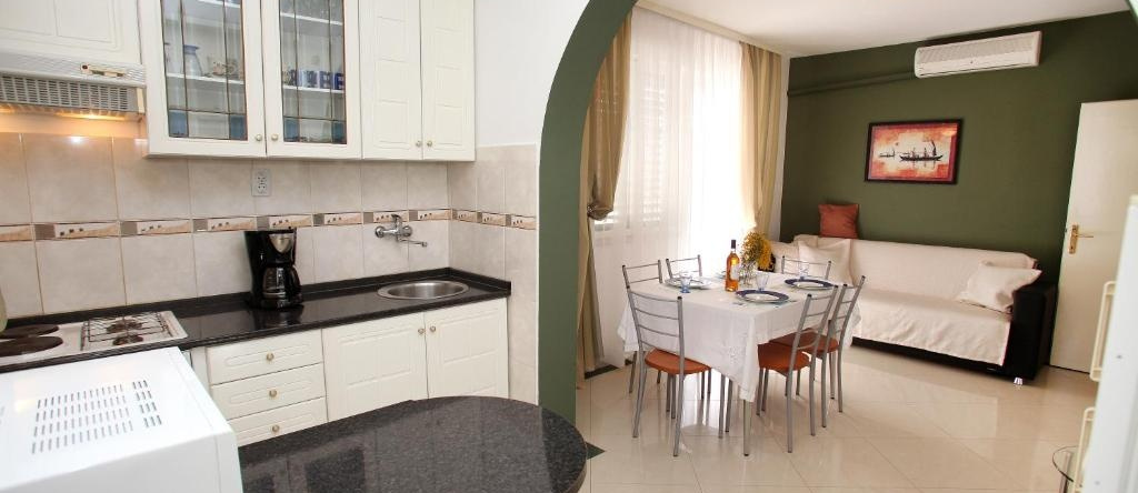 Apartment Ivan, Vinisce — photo 1