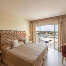 Blau Privilege Porto Petro Beach Resort & Spa, 桑塔尼 — 照片 3