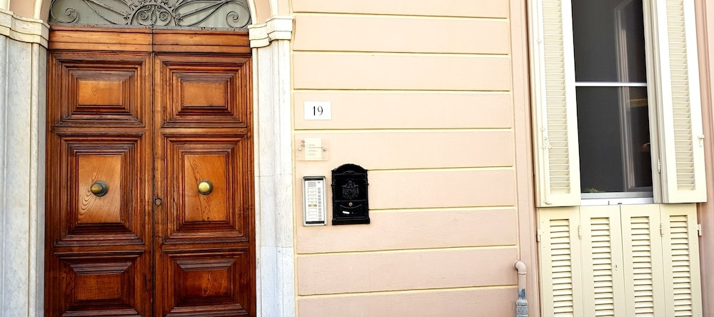 Elena House, Viareggio — photo 1