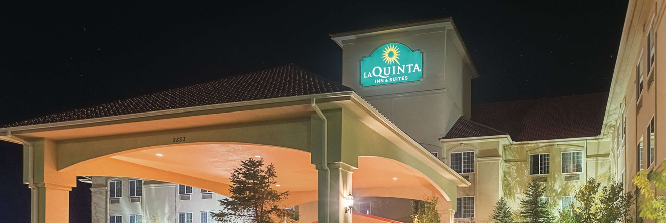 La Quinta Inn & Suites by Wyndham Trinidad, 特立尼达 — 照片 1