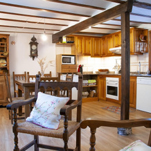 House With 4 Bedrooms in Anciles, With Wonderful Mountain View, Furnished Balcony and Wifi Near the Slopes, 贝纳斯克 — 照片 5