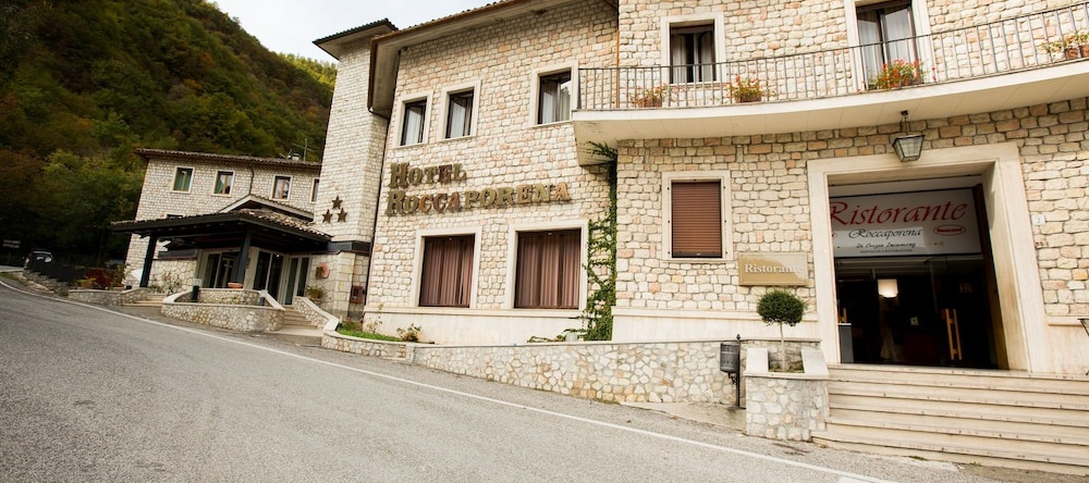 Roccaporena, Cascia — photo 1
