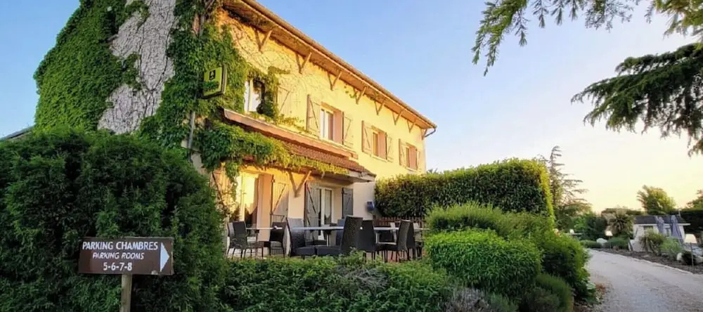 Hôtel Parc Adélie, 莫尼奈 — 照片 1