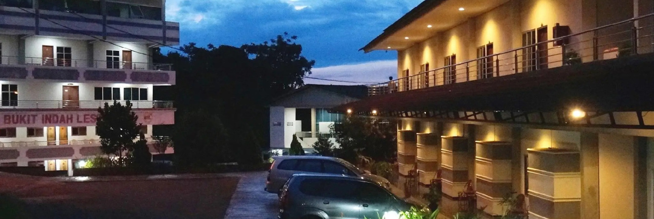 Bukit Indah Lestari Hotel, 巨港 — 照片 1