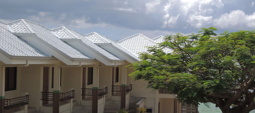 Hisoler Beach Resort, Bogo — photo 1