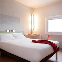 ibis budget Pontault Combault RN4 Marne la Vallée, 蓬托-孔博 — 照片 4