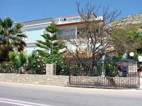 Anthis Studios, 毕达哥利翁 — 照片 1