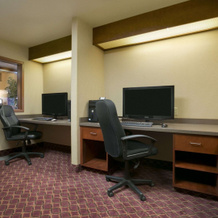 Super 8 By Wyndham Fort Nelson Bc, Форт-Нельсон — фото 3