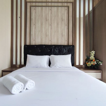 Comfortable And Modern 1Br Without Living Room At Amartha View Apartment, 三宝垄 — 照片 2