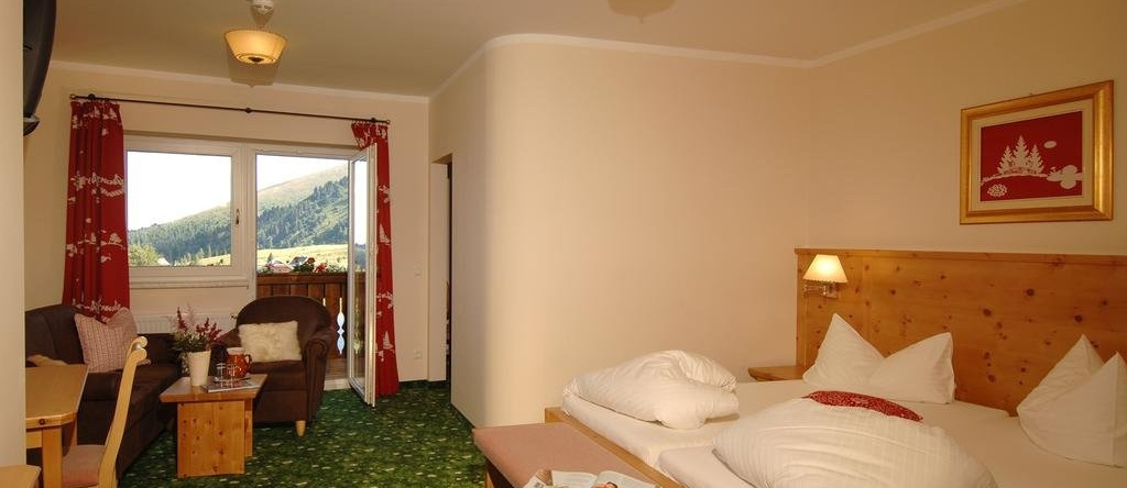 Heidi Hotel Falkertsee, 拉登泰因 — 照片 1