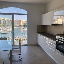Sunrise Yacht Marina - Sliema Valletta, Мсида — фото 2