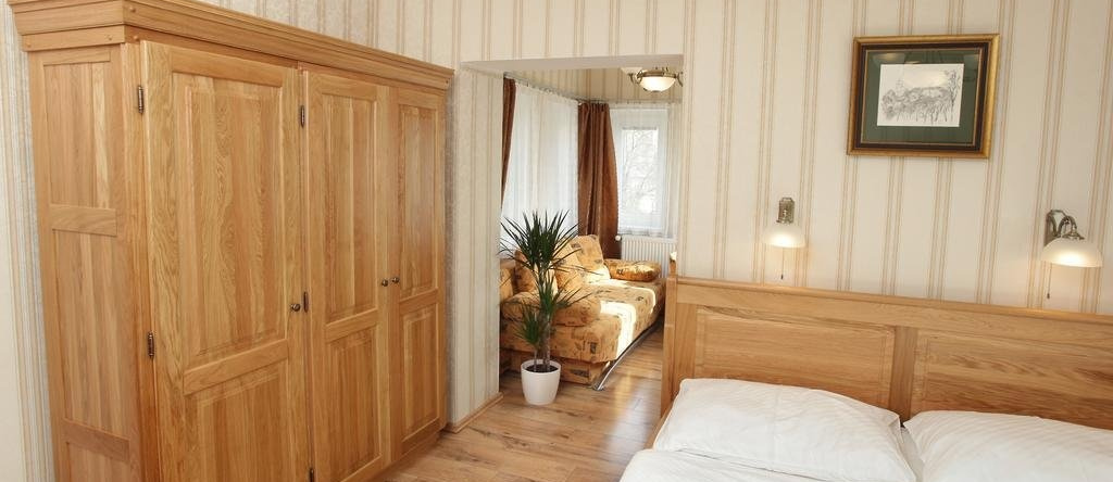 EA Hostel Hrubá Skála, 赫鲁巴-斯卡拉 — 照片 1
