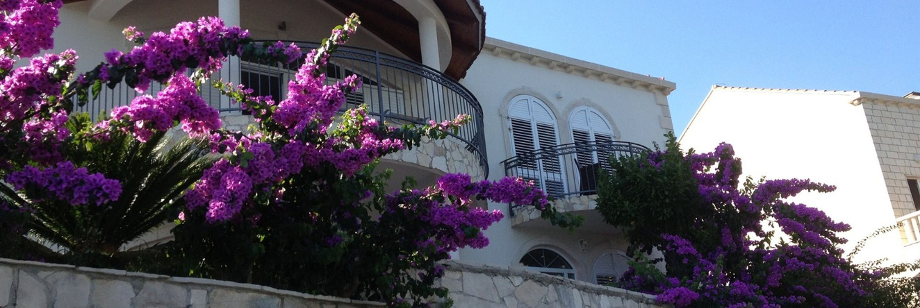 Villa Almadria Luxury Bed & Breakfast, 斯拉诺 — 照片 1
