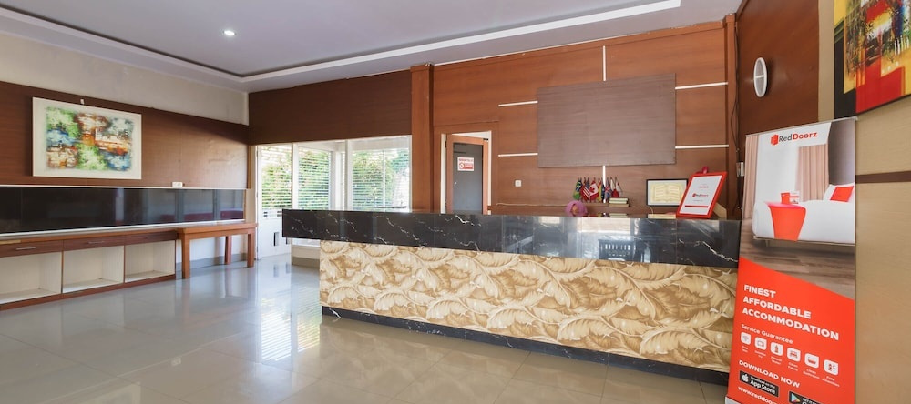 RedDoorz @ Hotel Putri Gading Bengkulu, Bengkulu — photo 1