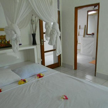 Mimpi Manis Air Sanih, 库布坦巴汉 — 照片 2