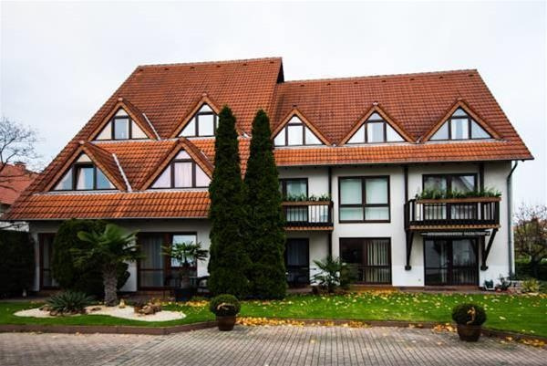Residenz Mandelgarten Deidesheim, 代德斯海姆 — 照片 1